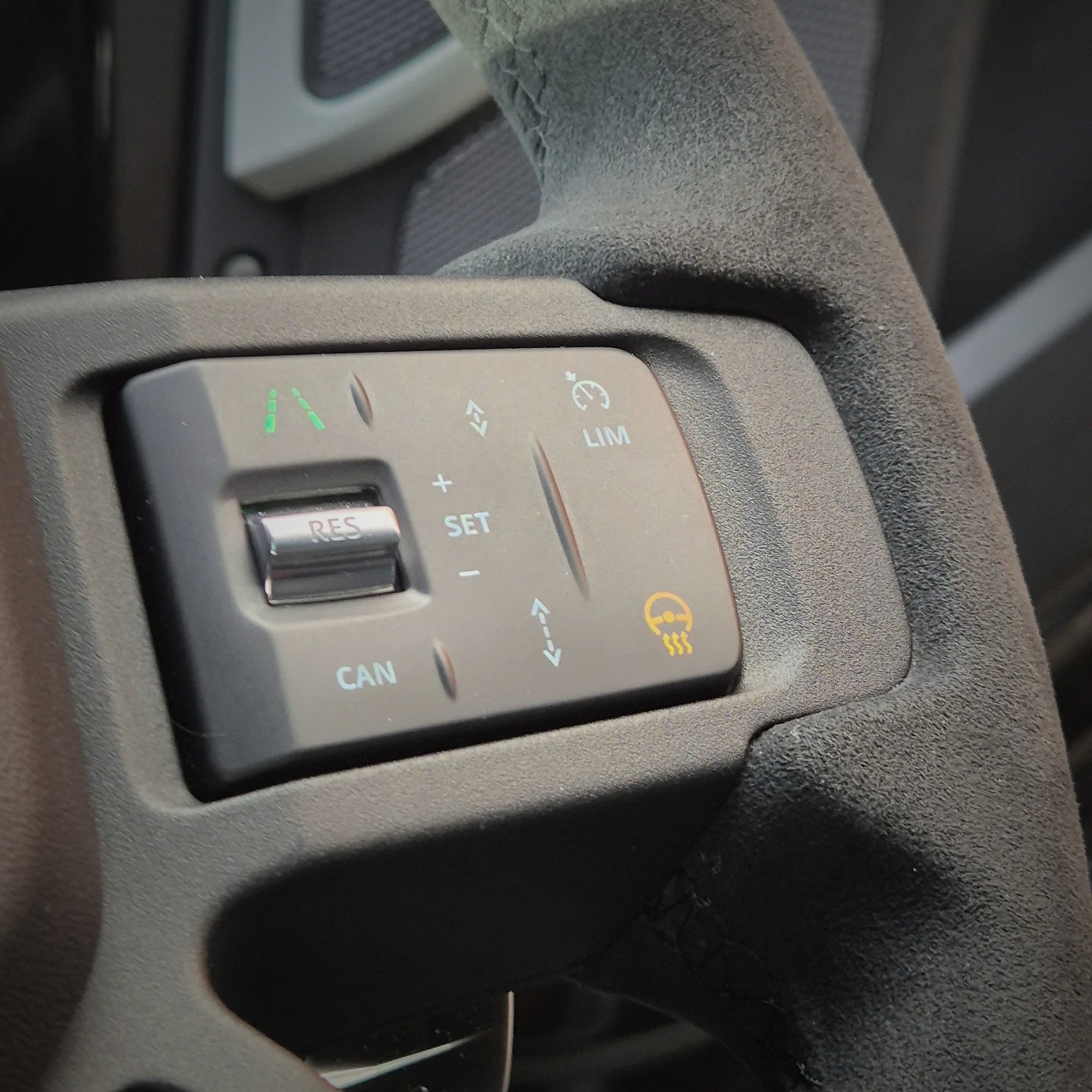 Defender heated steering wheel - Retrofit