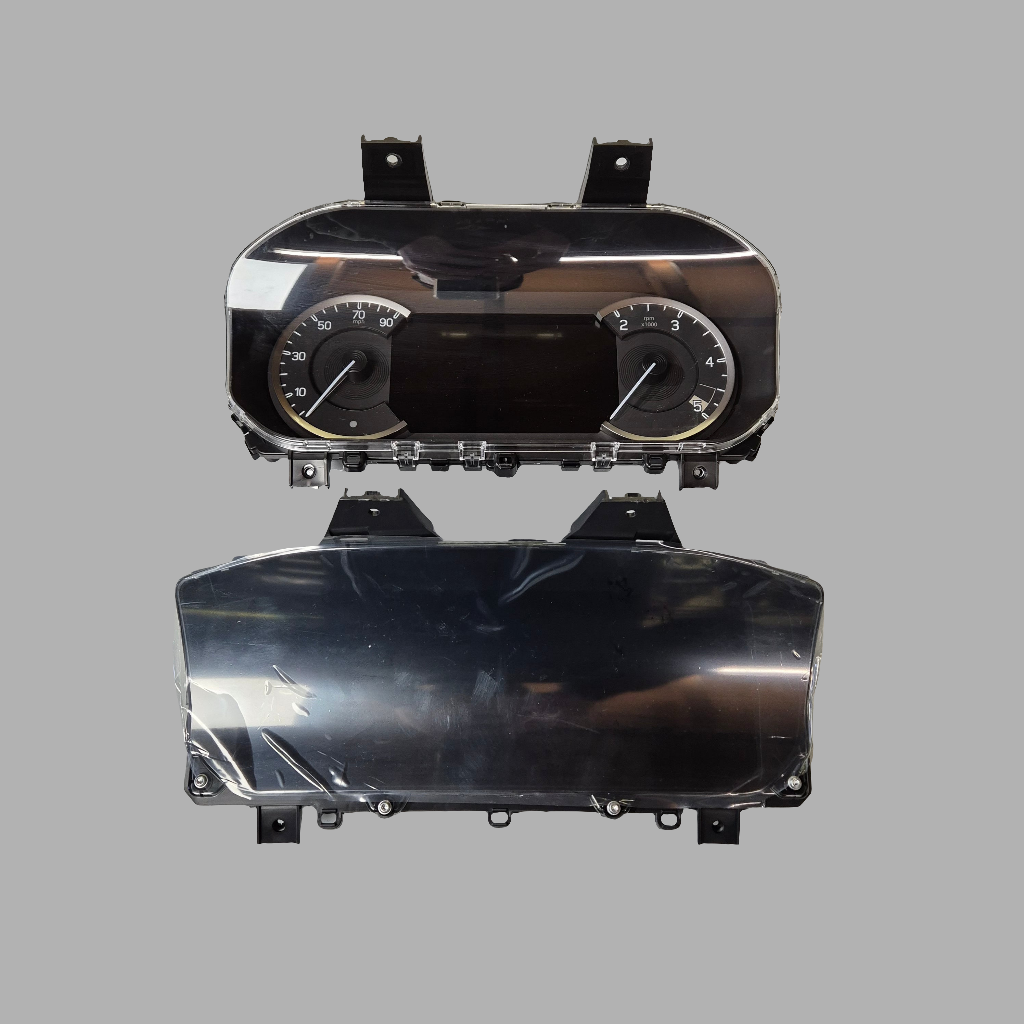 LR Defender Digital Drivers Display - Retrofit.